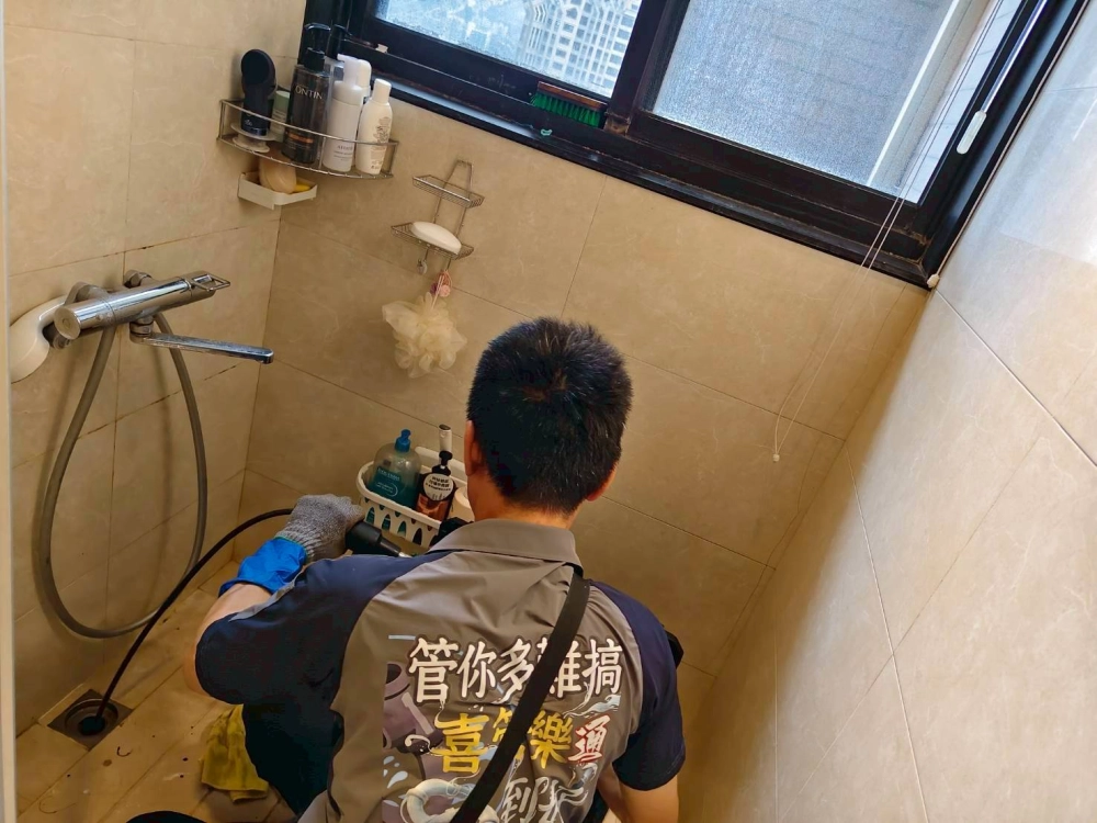 台中給水、排水管清洗/疏通/補漏