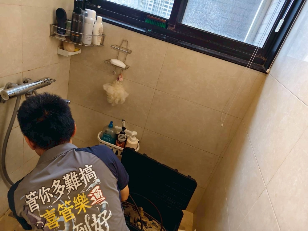 台中給水、排水管清洗/疏通/補漏