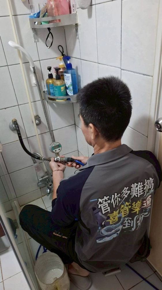 台中免敲牆管內補漏