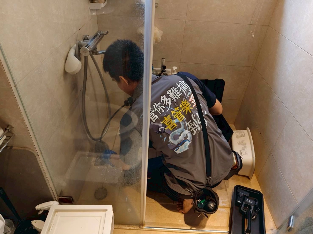 台中給水、排水管清洗/疏通/補漏