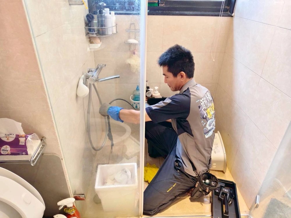 台中給水、排水管清洗/疏通/補漏