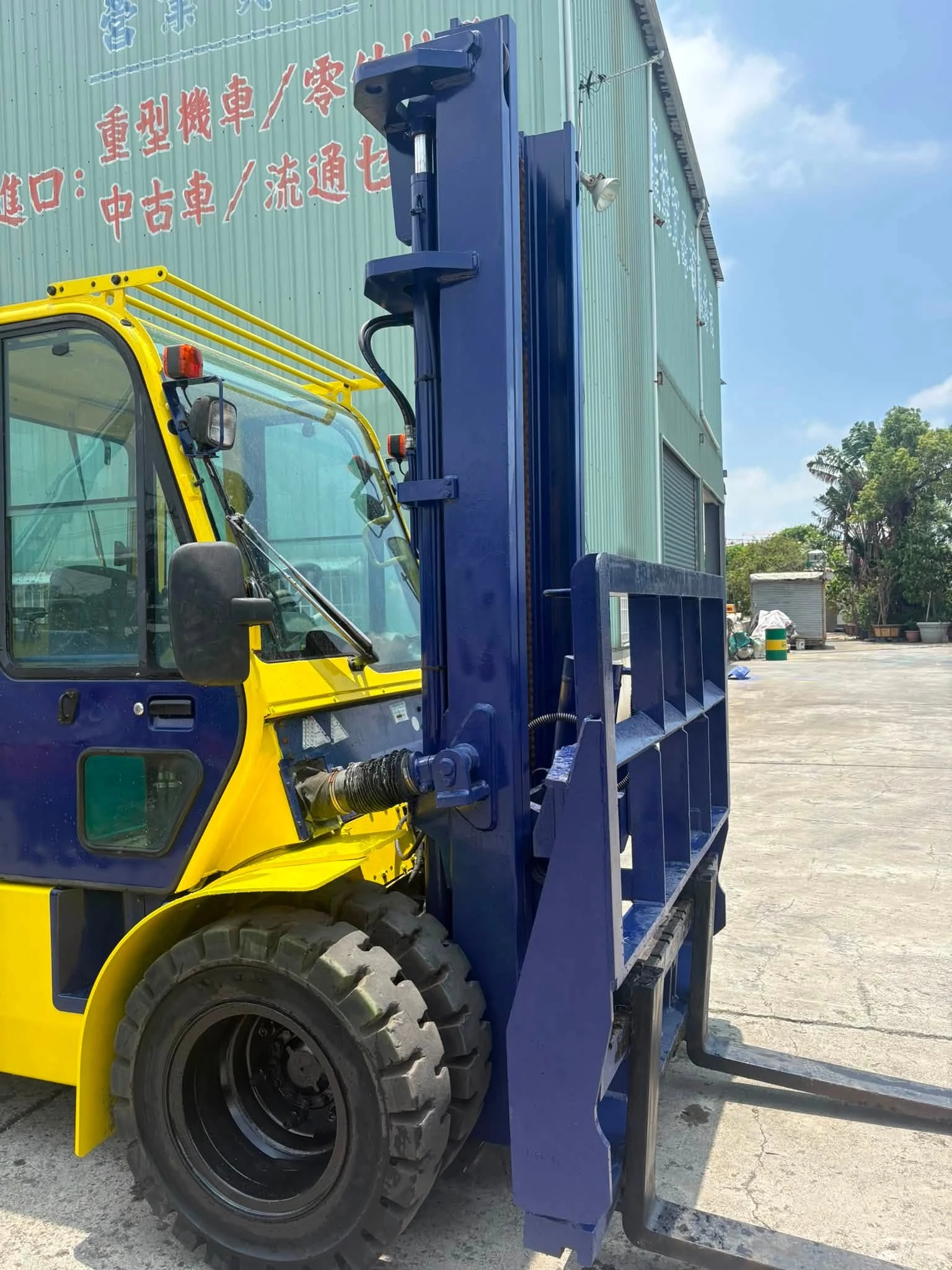 KOMATSU FD40T-7