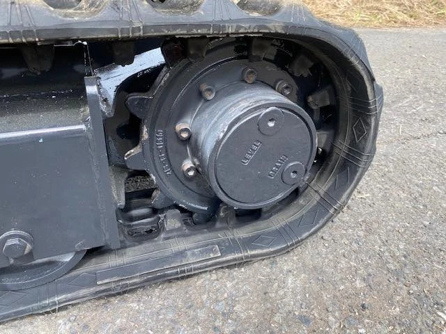 KOMATSU PC09-1