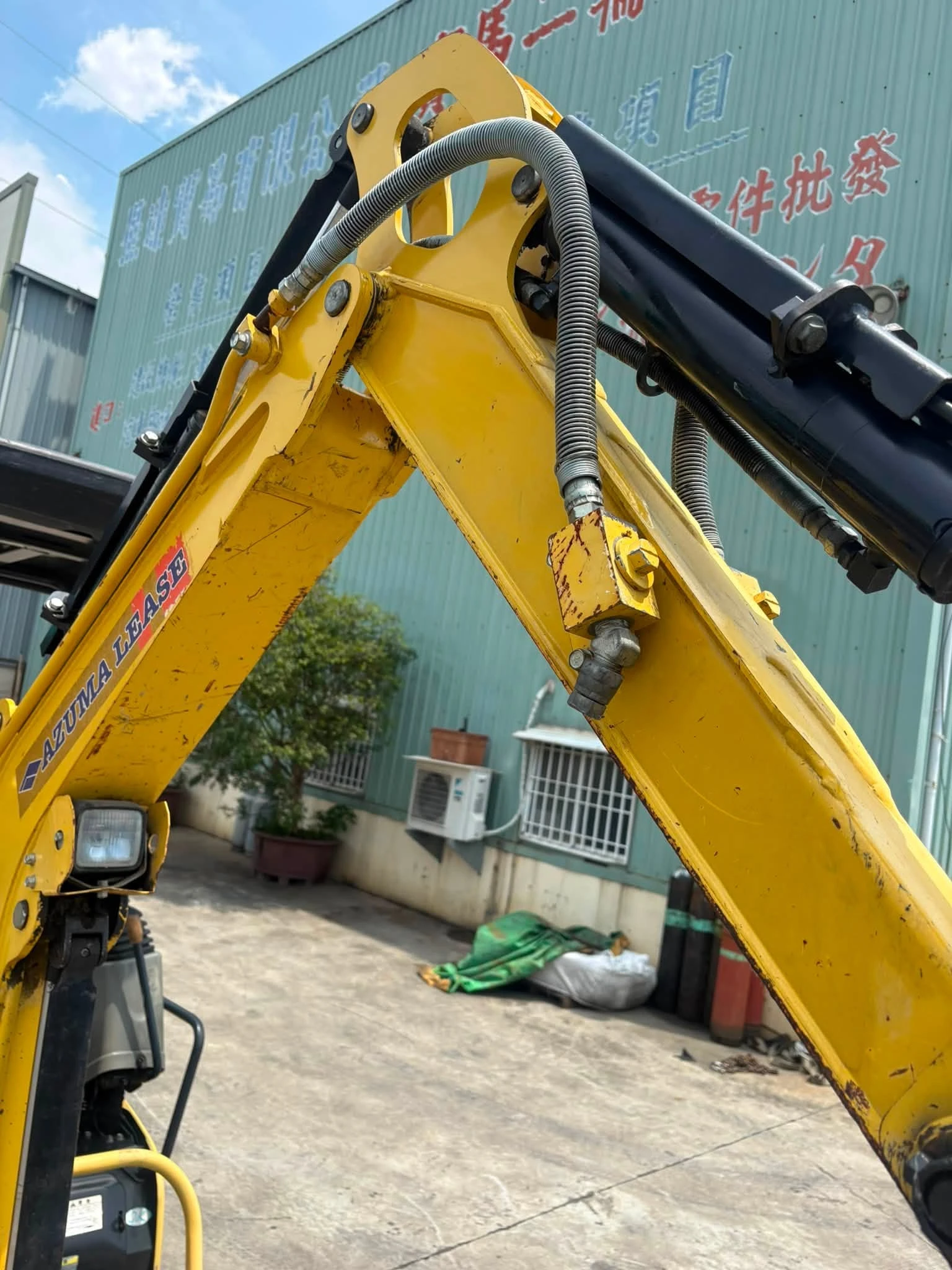 YANMAR VIO17