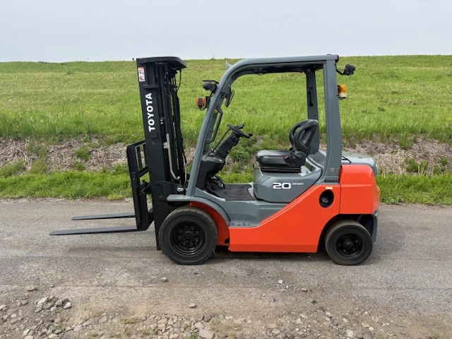 TOYOTA 豐田 2噸柴油堆高機 02-8FD20