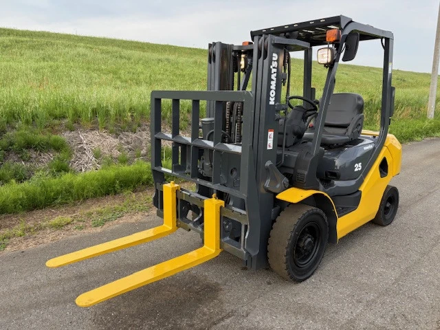 KOMATSU 小松 2.5噸柴油堆高機