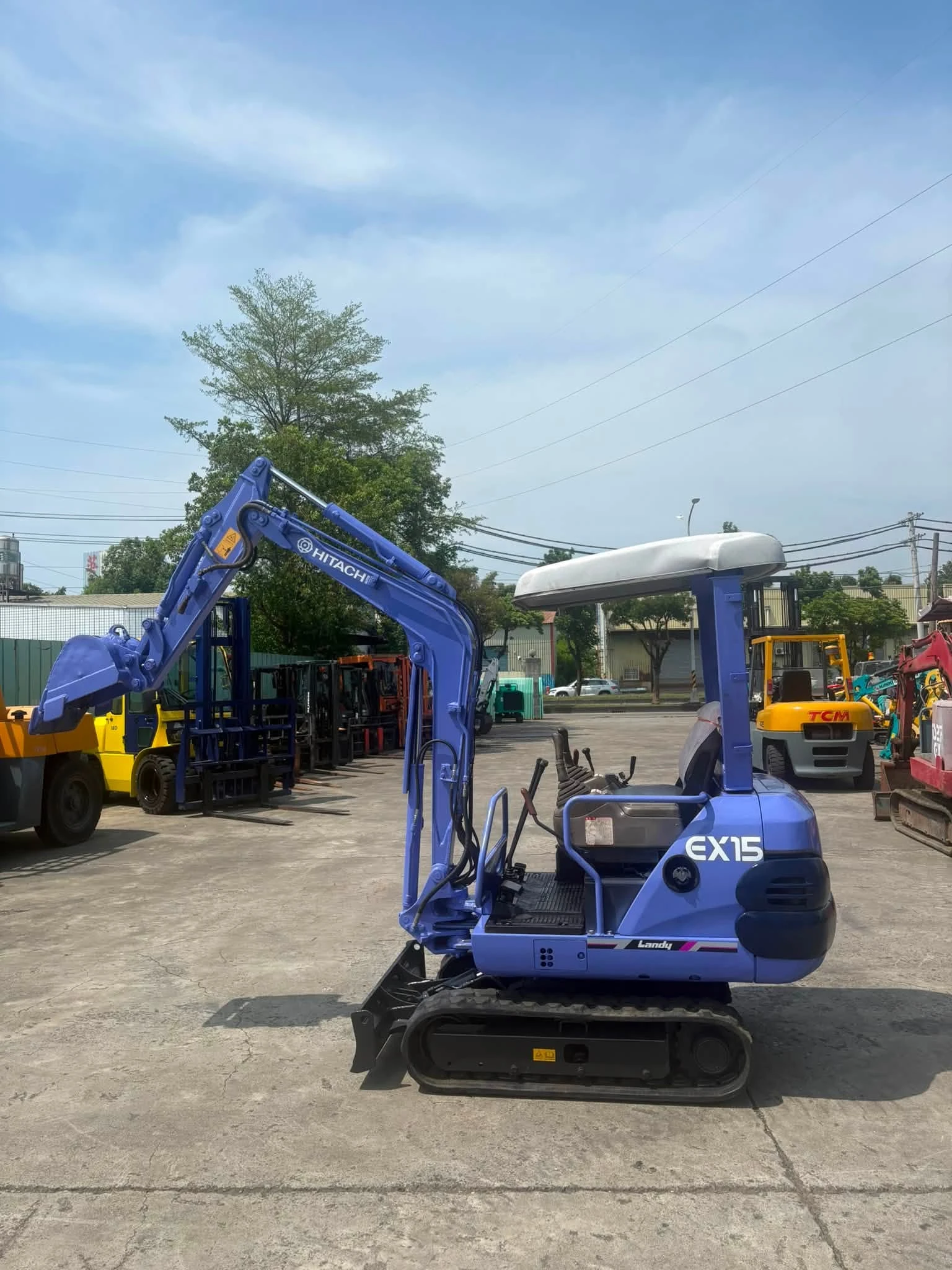 HITACHI EX15-2