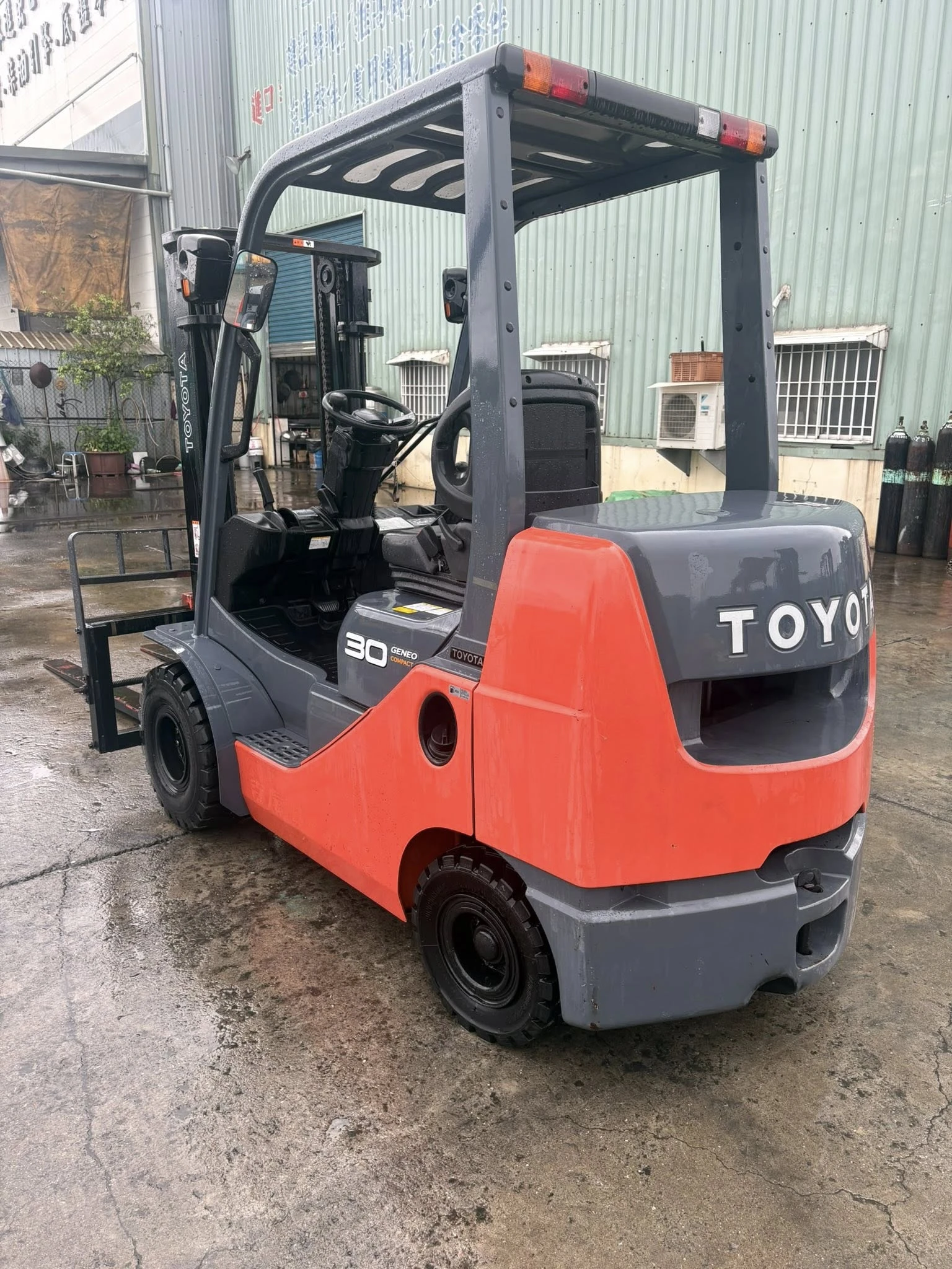 TOYOTA 8FDK30 