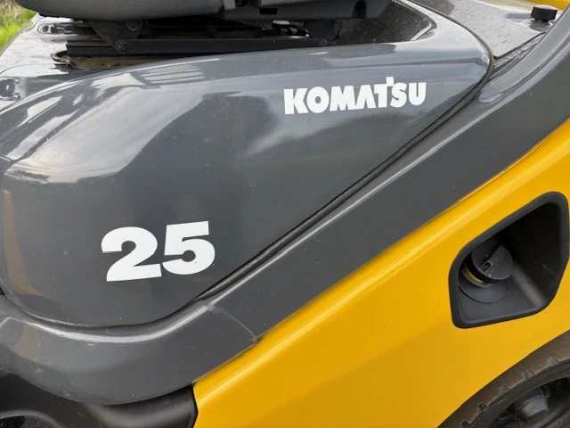 KOMATSU 小松 2.5噸柴油堆高機