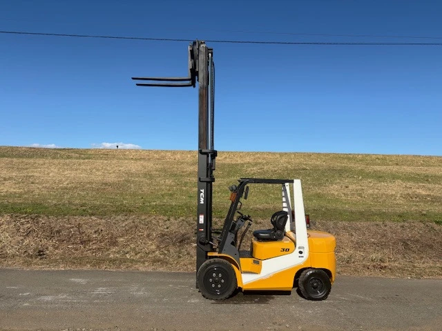 TCM 3噸柴油堆高機 FD30C6