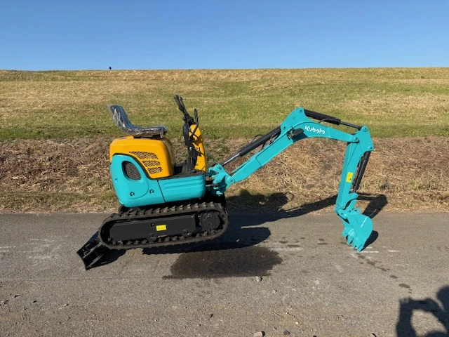 KUBOTA 久保田挖土機 U-008