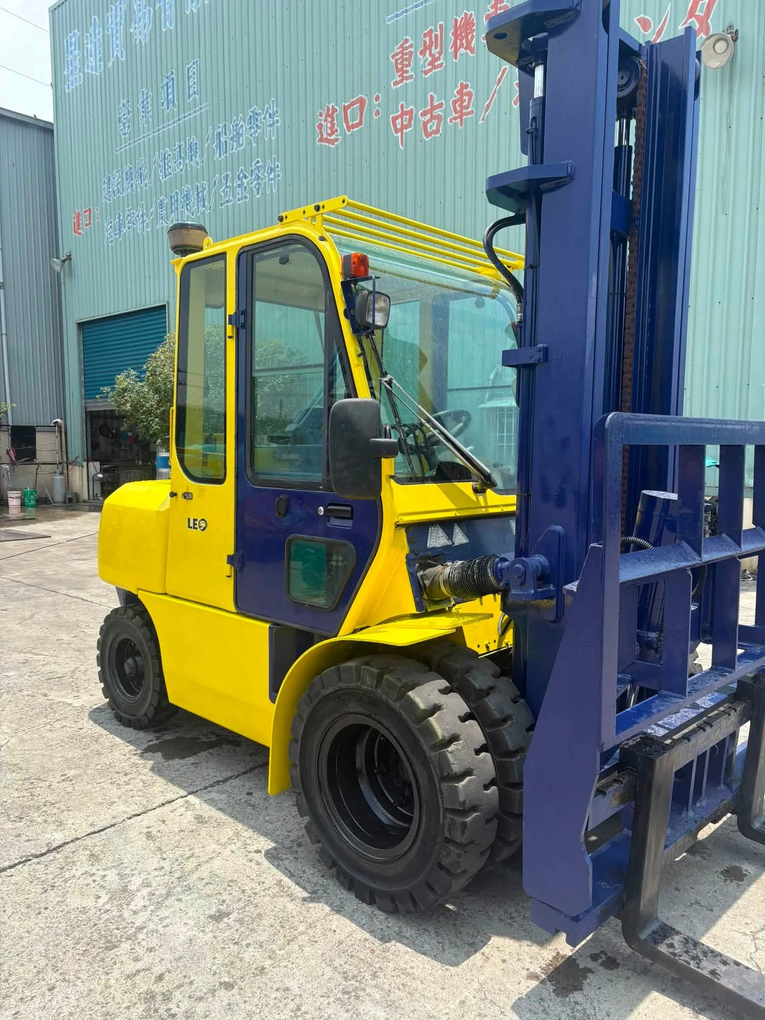 KOMATSU FD40T-7