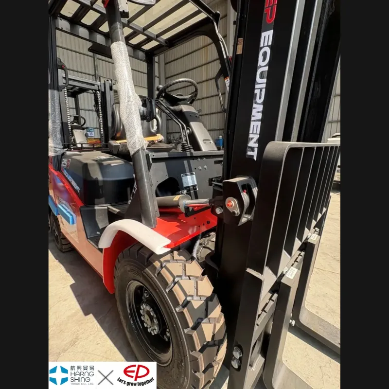 2.5噸電動平衡重式堆高機