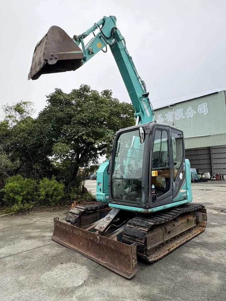 KOBELCO SK75SR-3 YT07