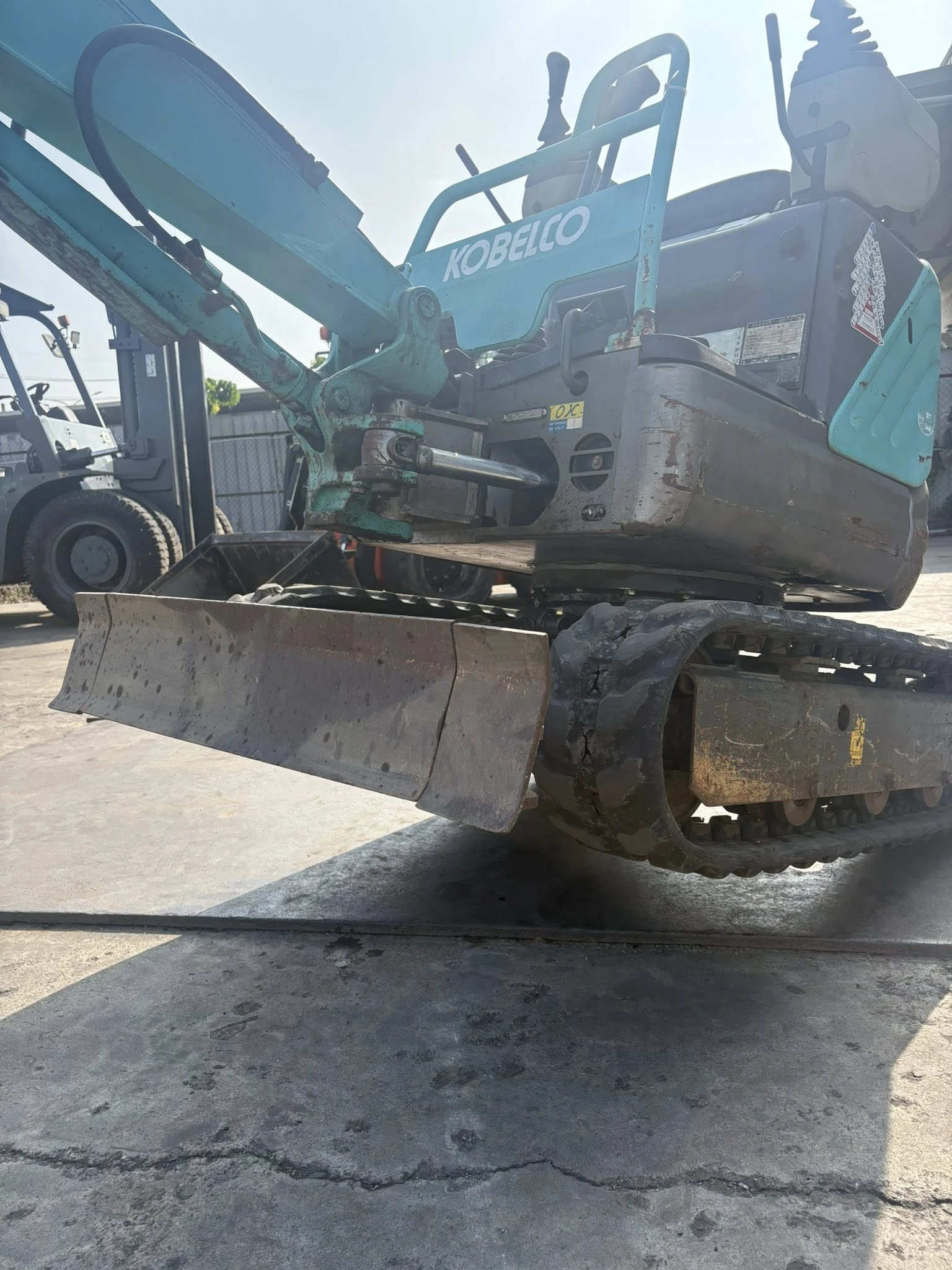 KOBELCO SK09SR
