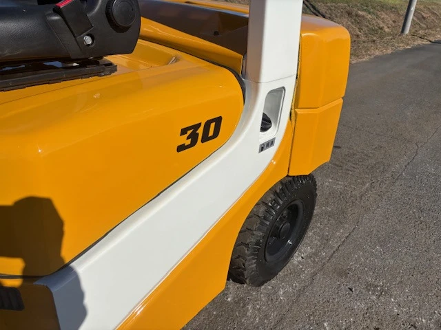 TCM 3噸柴油堆高機 FD30C6
