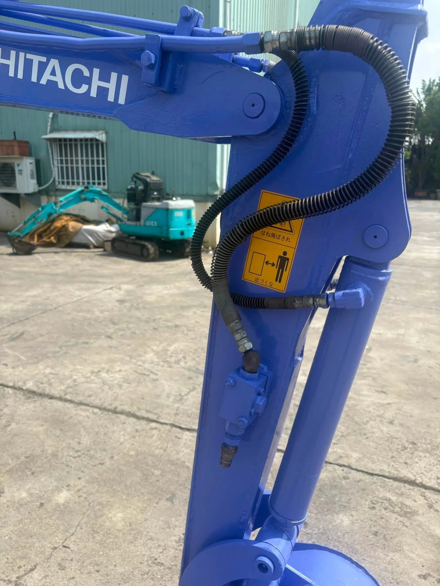 HITACHI EX15-2