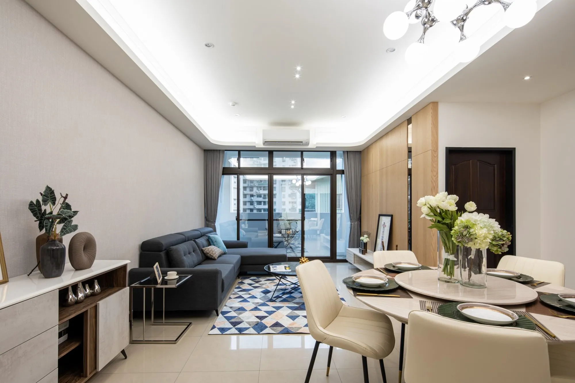 美麗國實品屋23號、77號、99號1樓