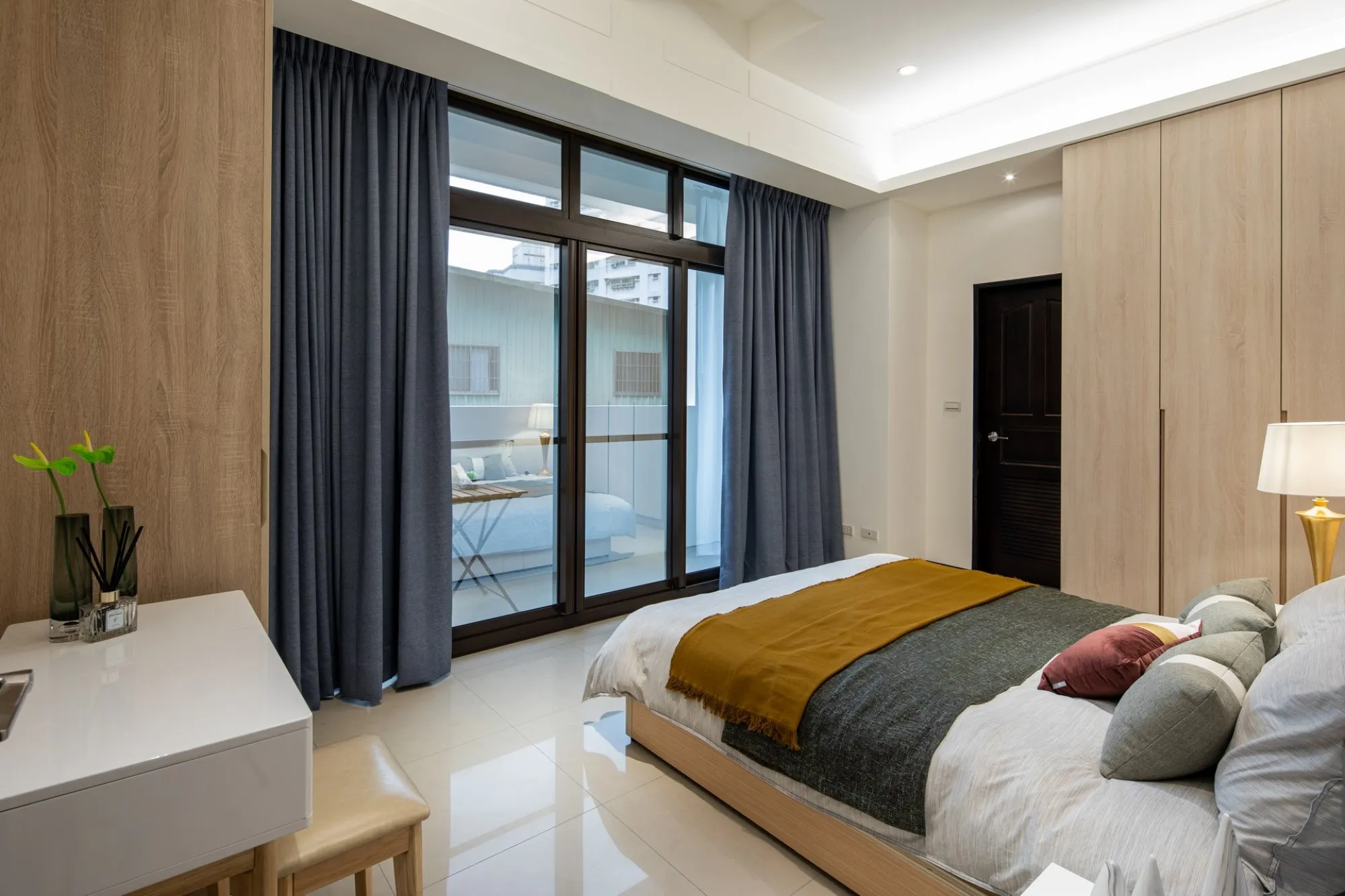 美麗國實品屋23號、77號、99號1樓