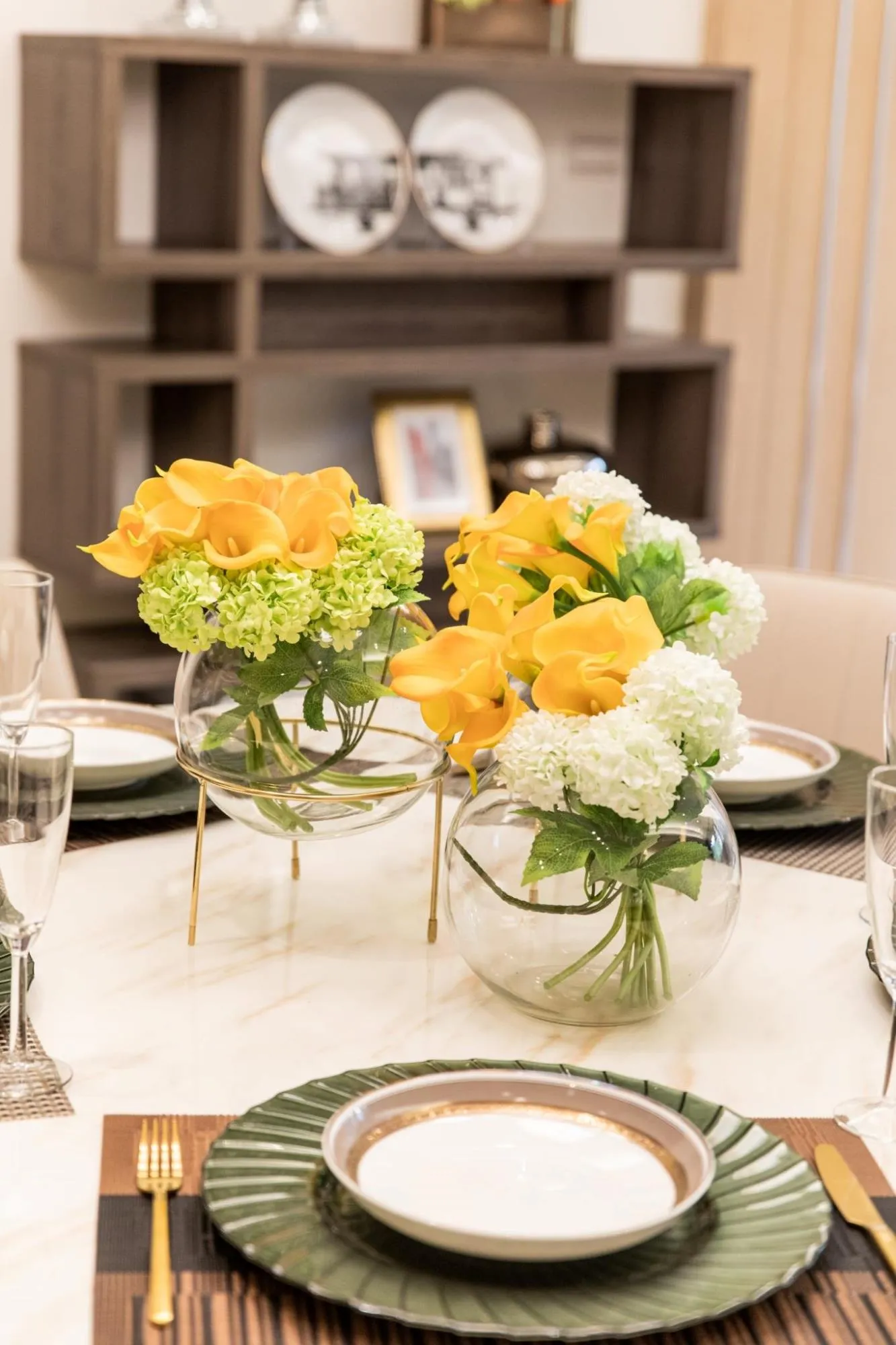 美麗國實品屋77號1F、99號2F