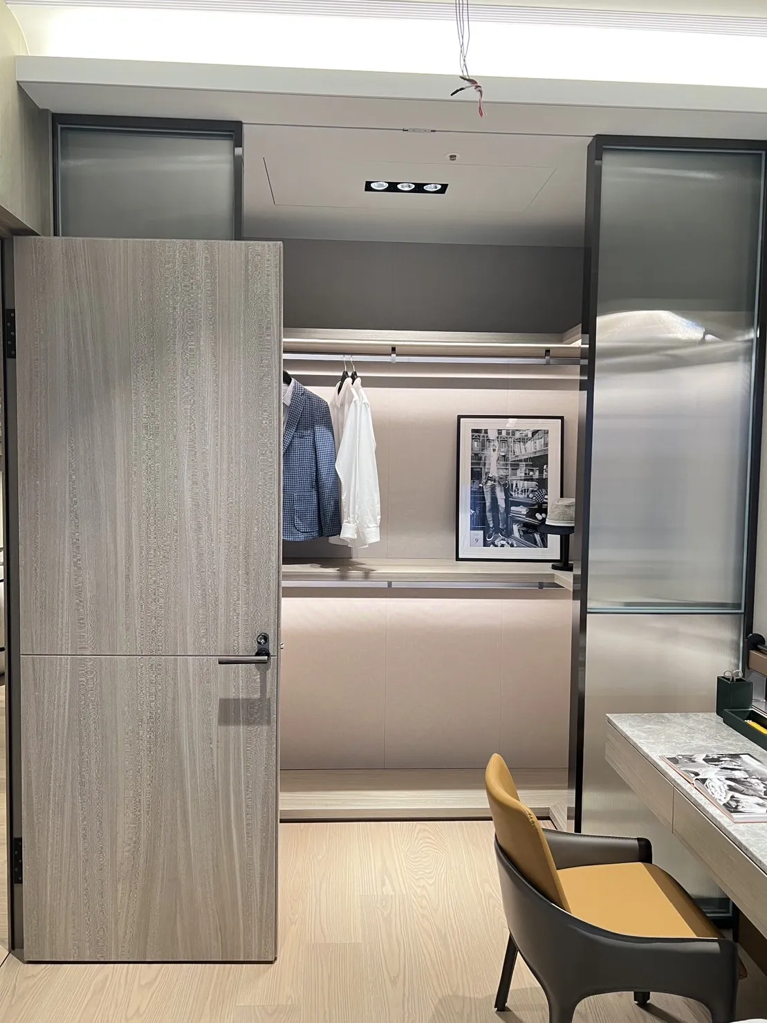 亞昕華威 實品屋