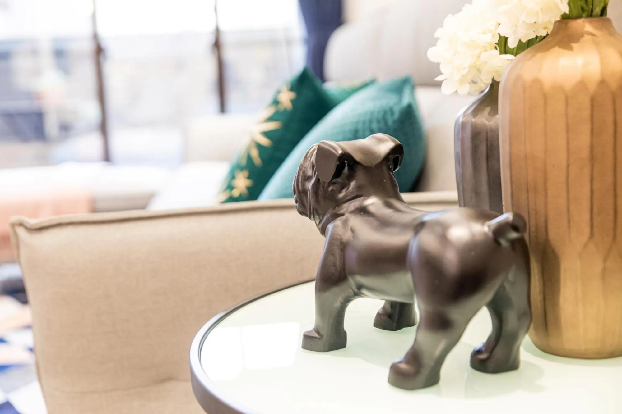 美麗國實品屋77號1F、99號2F