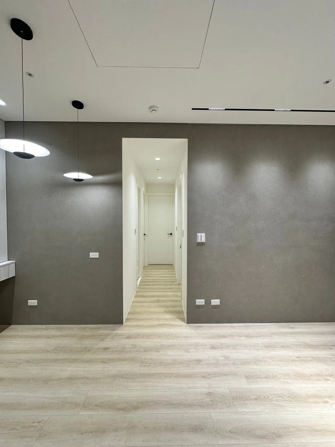 川悅15號24F 張宅