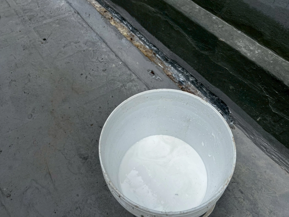 局部防水層補修