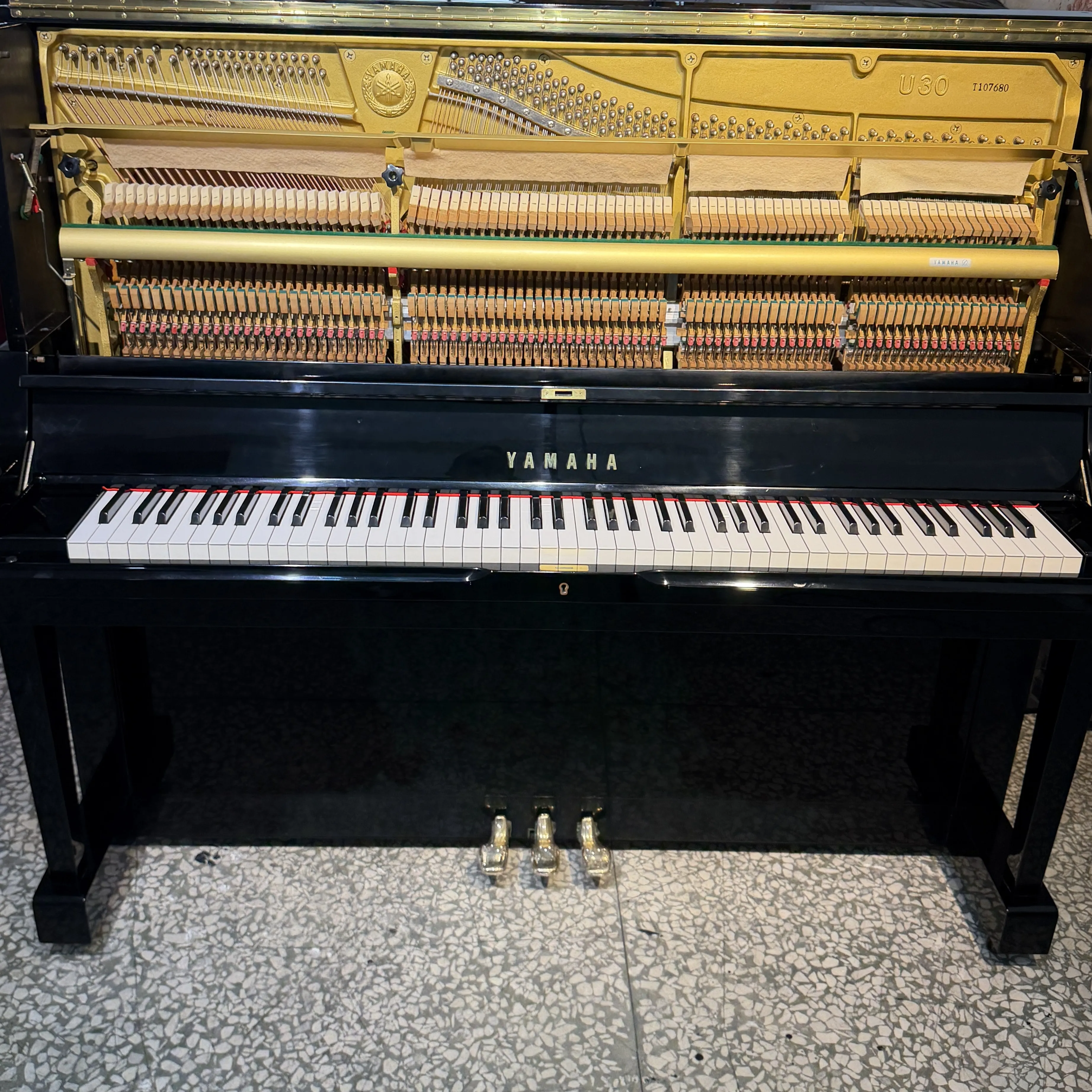 YAMAHA 中古鋼琴