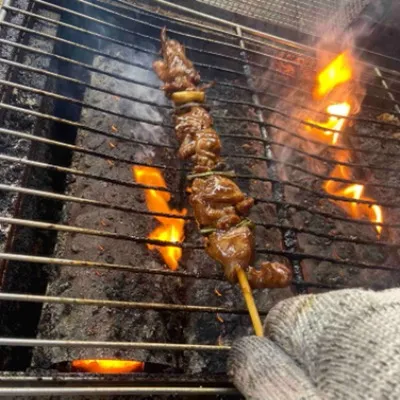 招牌雞腿蔥肉串
