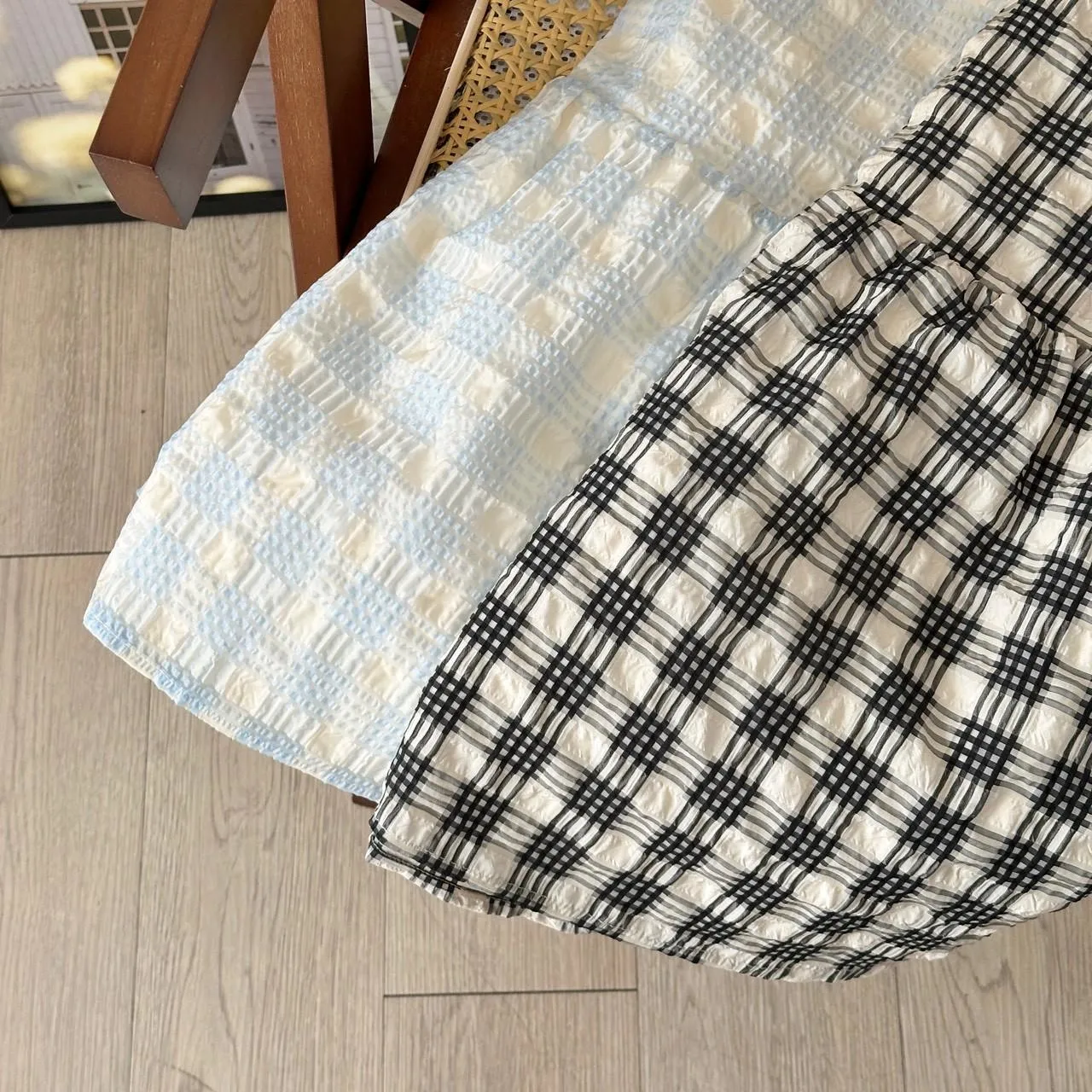 肩緞帶壓皺格子背心