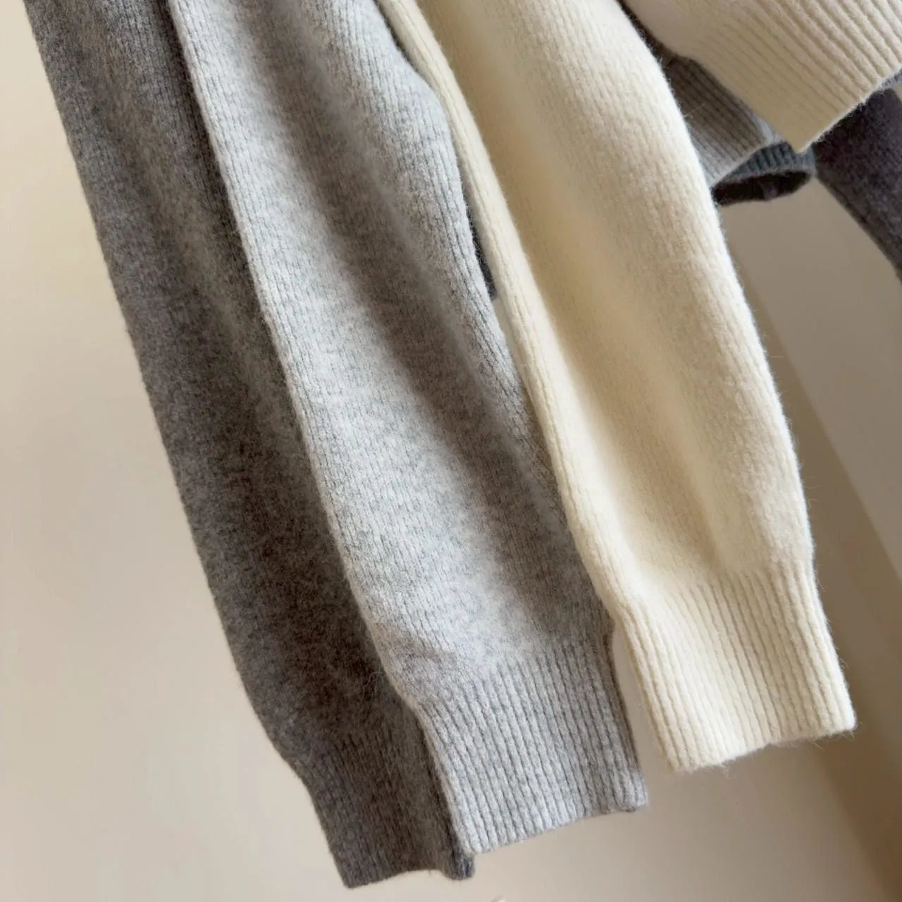 休閒拉鍊連帽毛衣外套