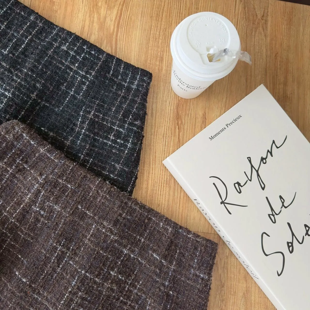 小香風毛呢短裙