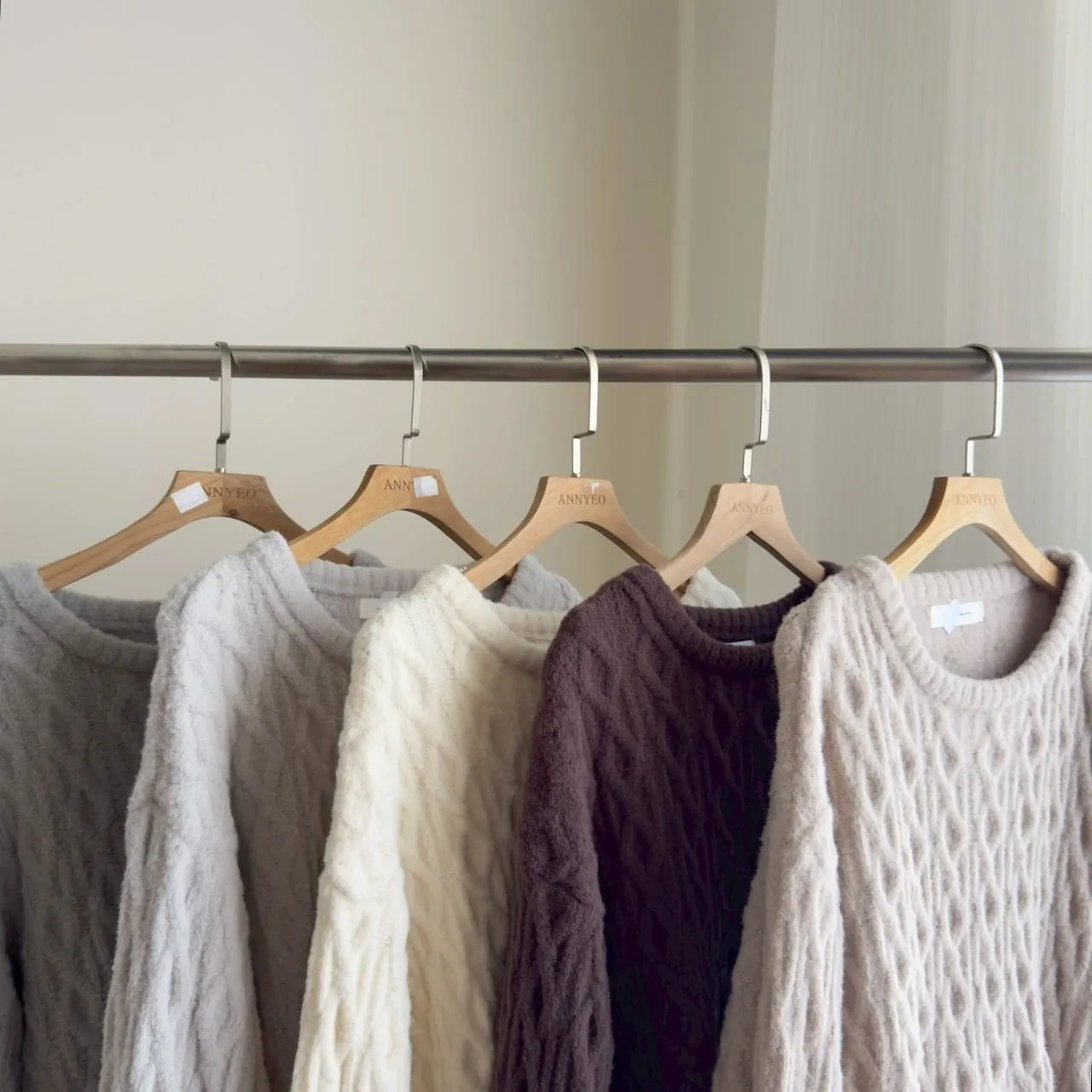 菱格奶糯糯毛衣