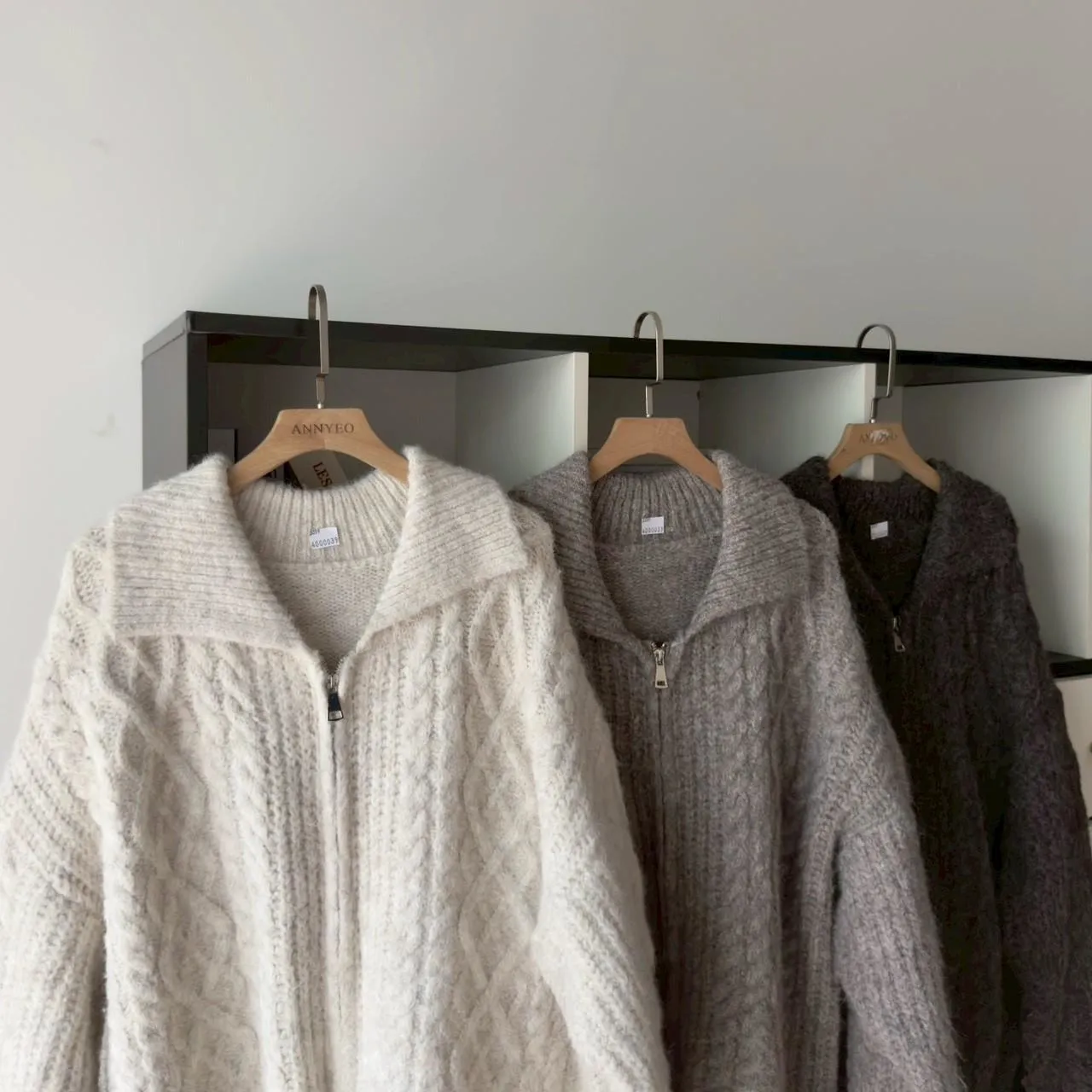 質感奶糯麻花拉鍊毛衣外套