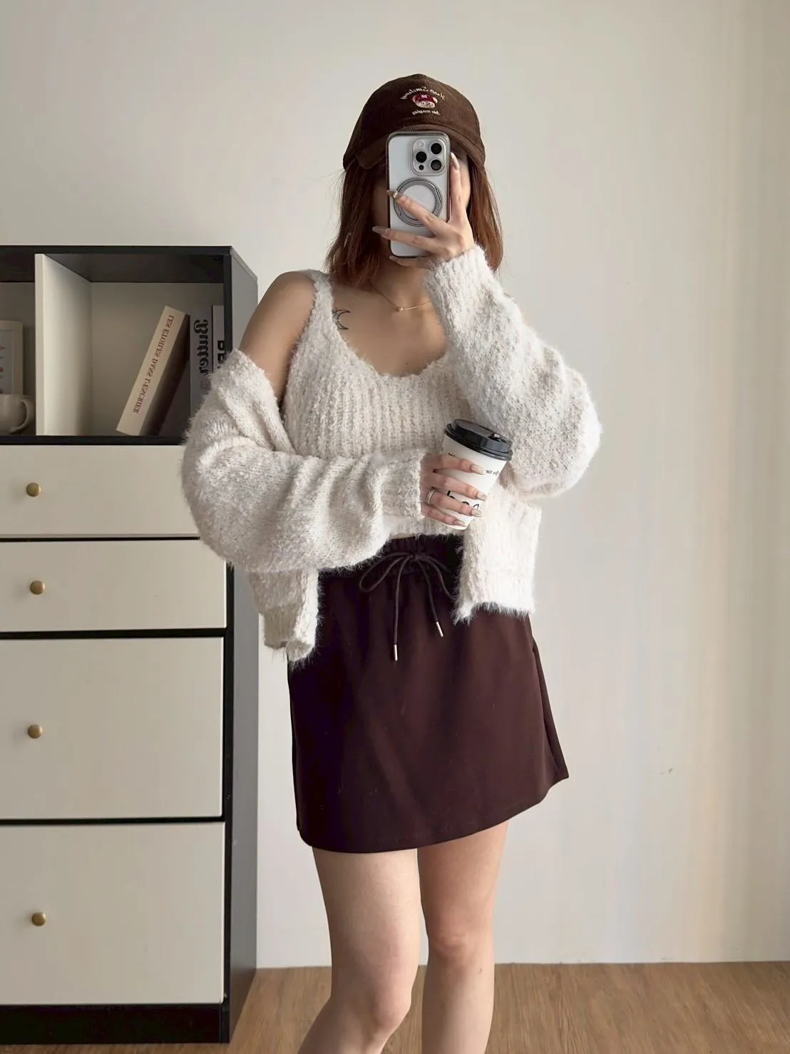 砂洗銅銨抽繩短裙 (內有安全褲)