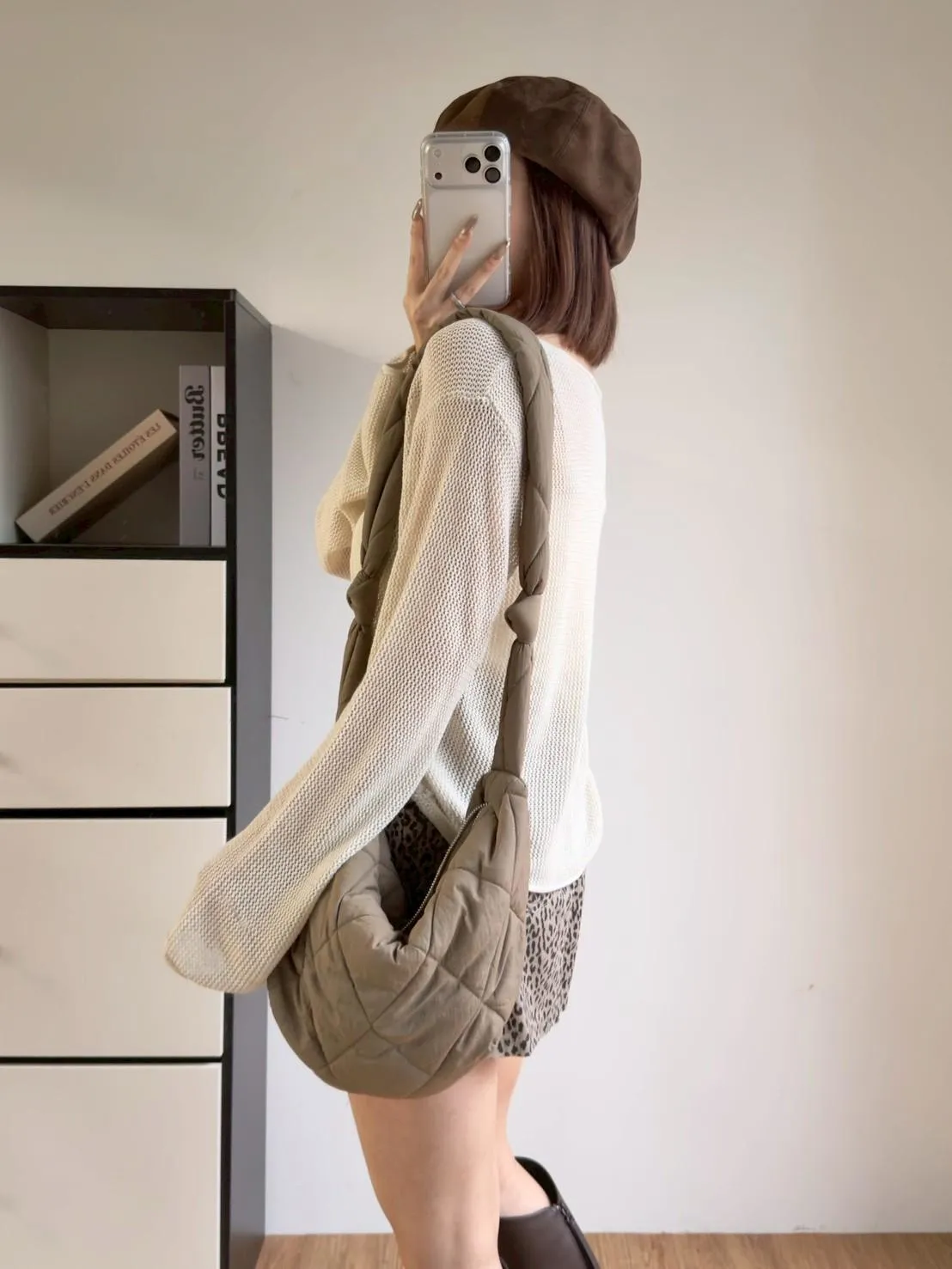 前扭結兩件式針織上衣