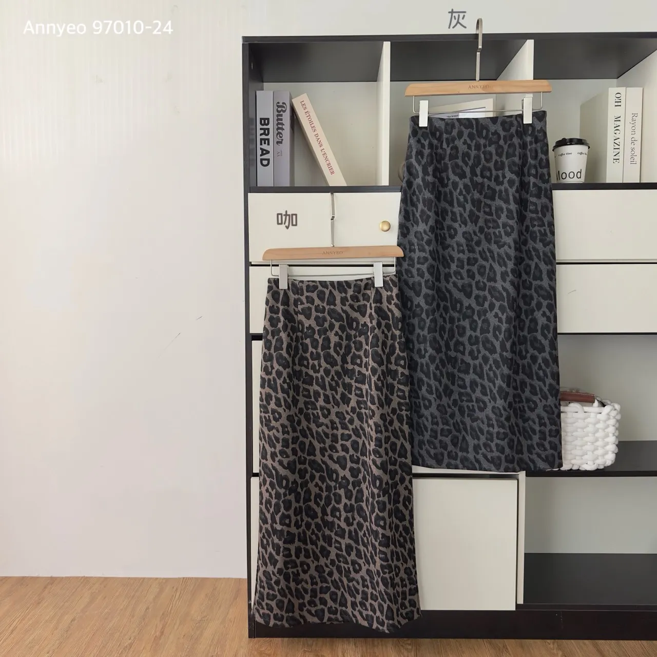 秋冬豹紋後開衩A字長裙