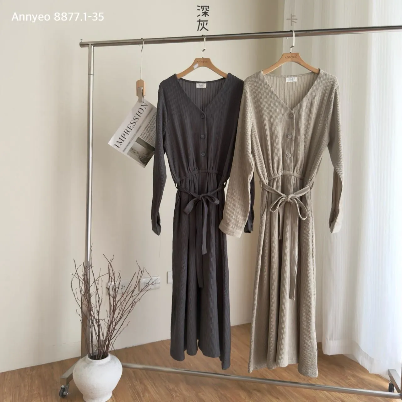 毛料V領排釦綁帶洋裝