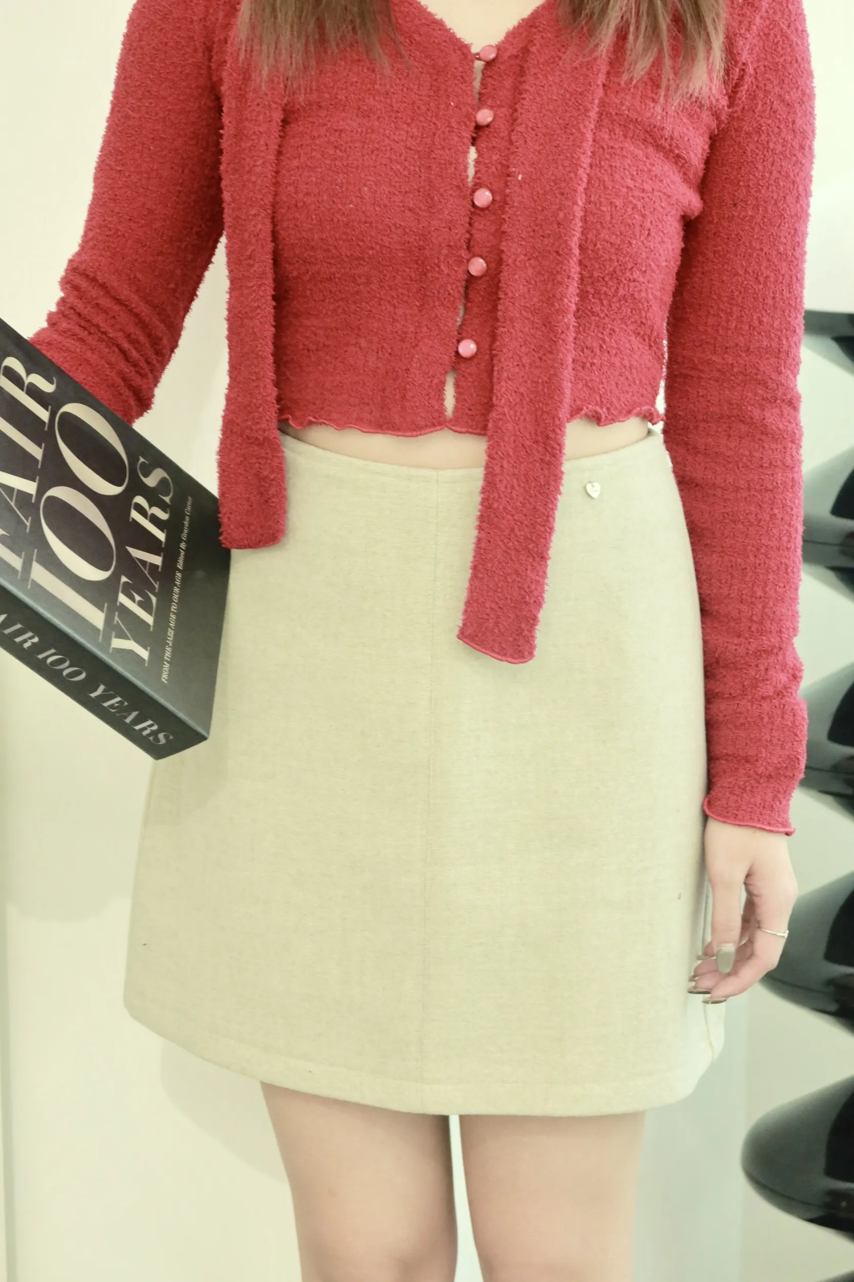 毛呢短款愛心鐵標半身裙