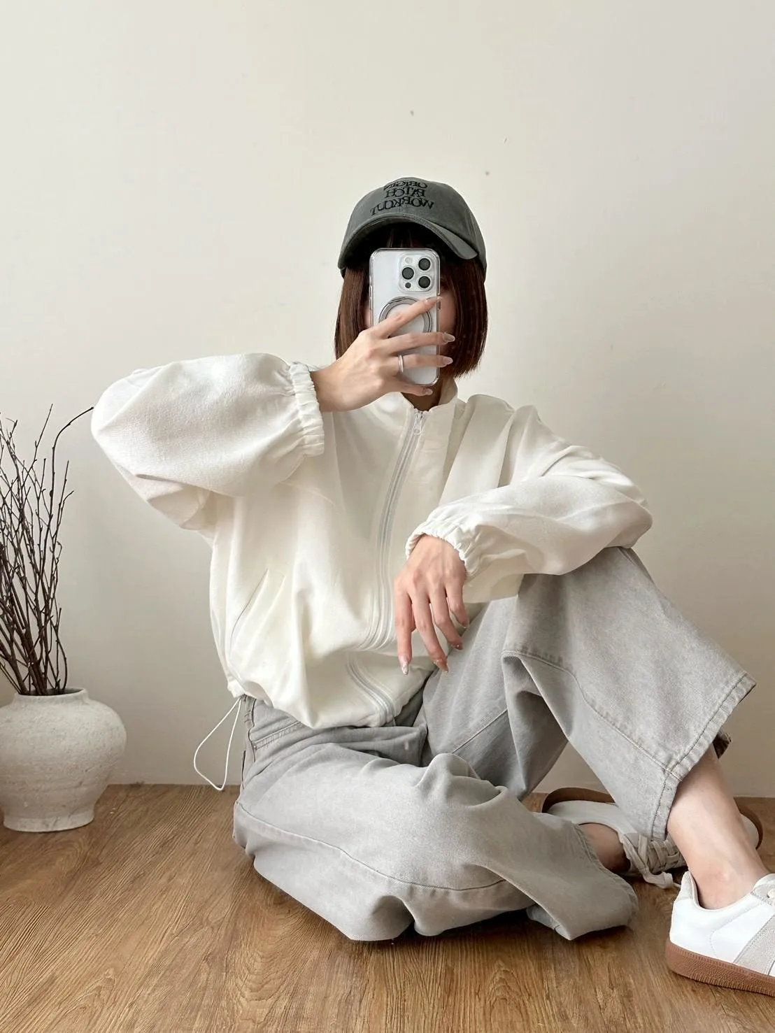 麻棉抽繩縮口拉鍊外套
