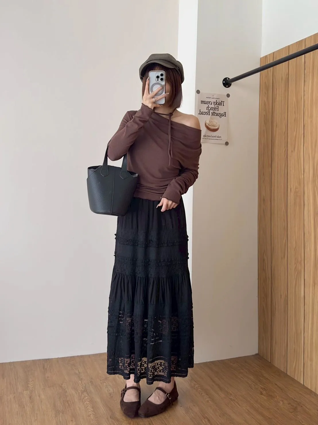 蕾絲拼接長裙