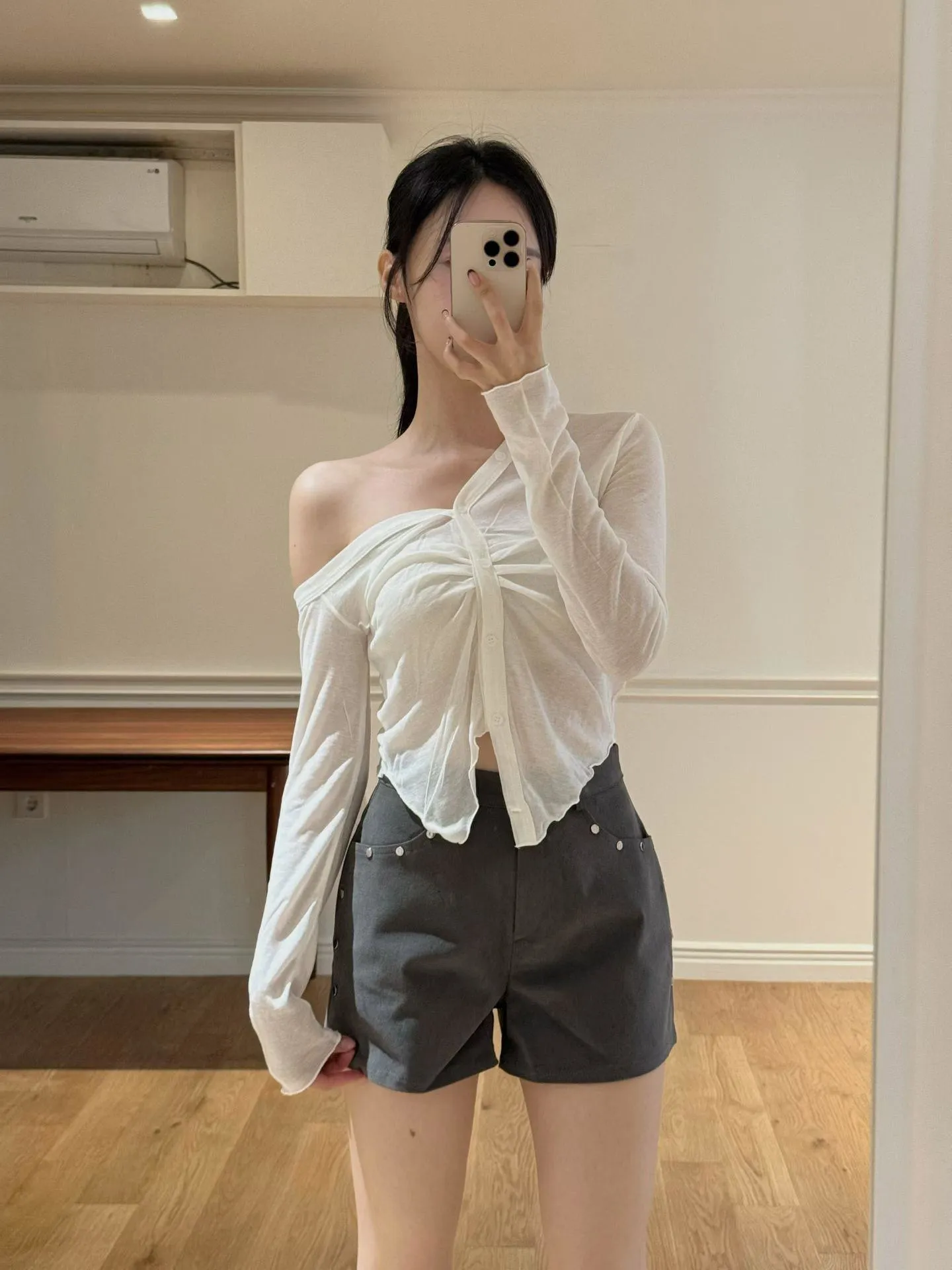 正韓羊毛不對稱披肩開衫