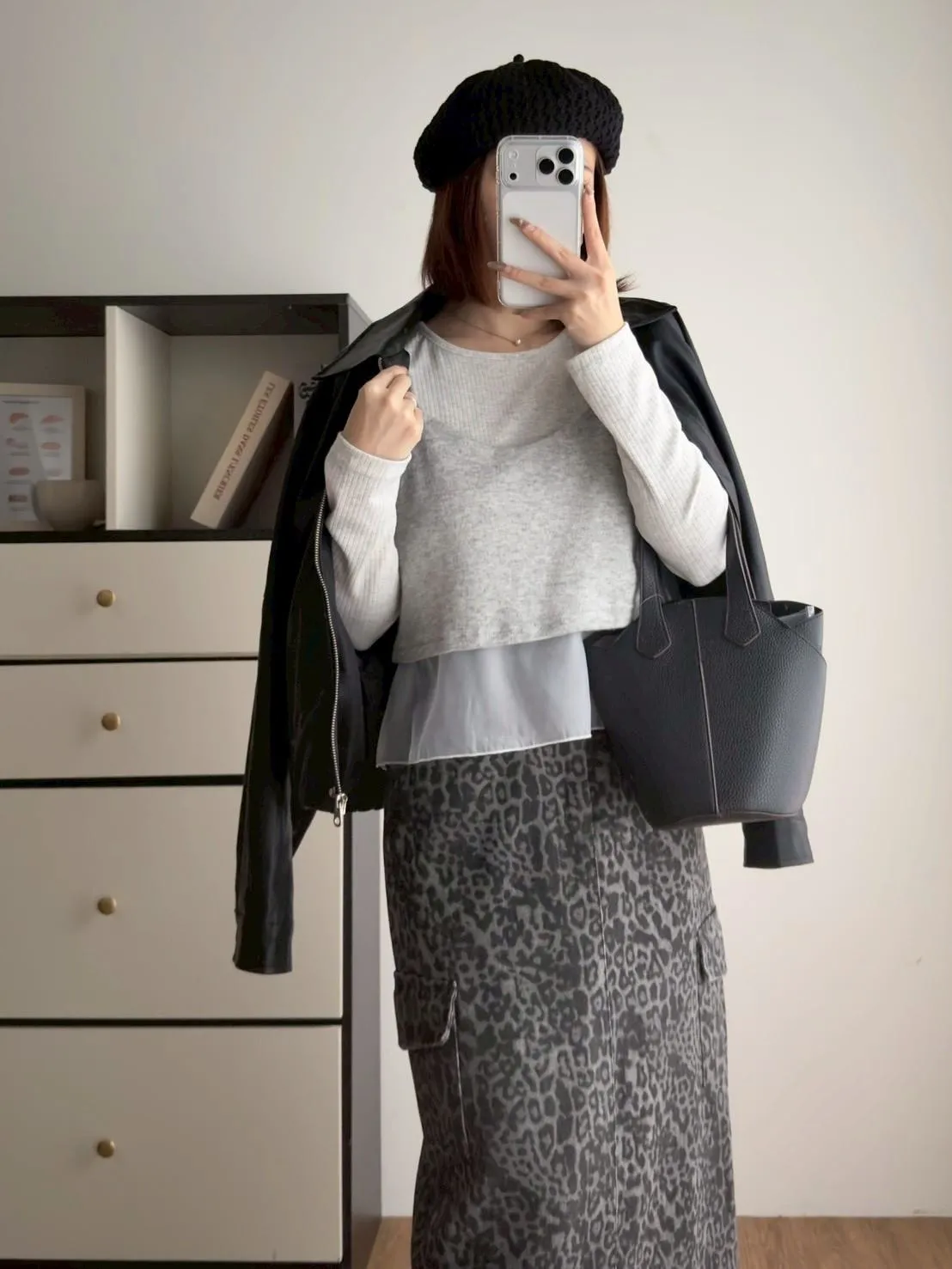 細肩V領兩件式上衣