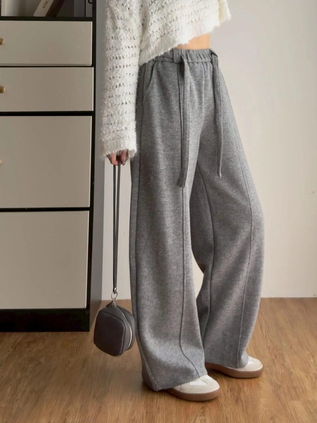 羊絨腰帶彎刀褲