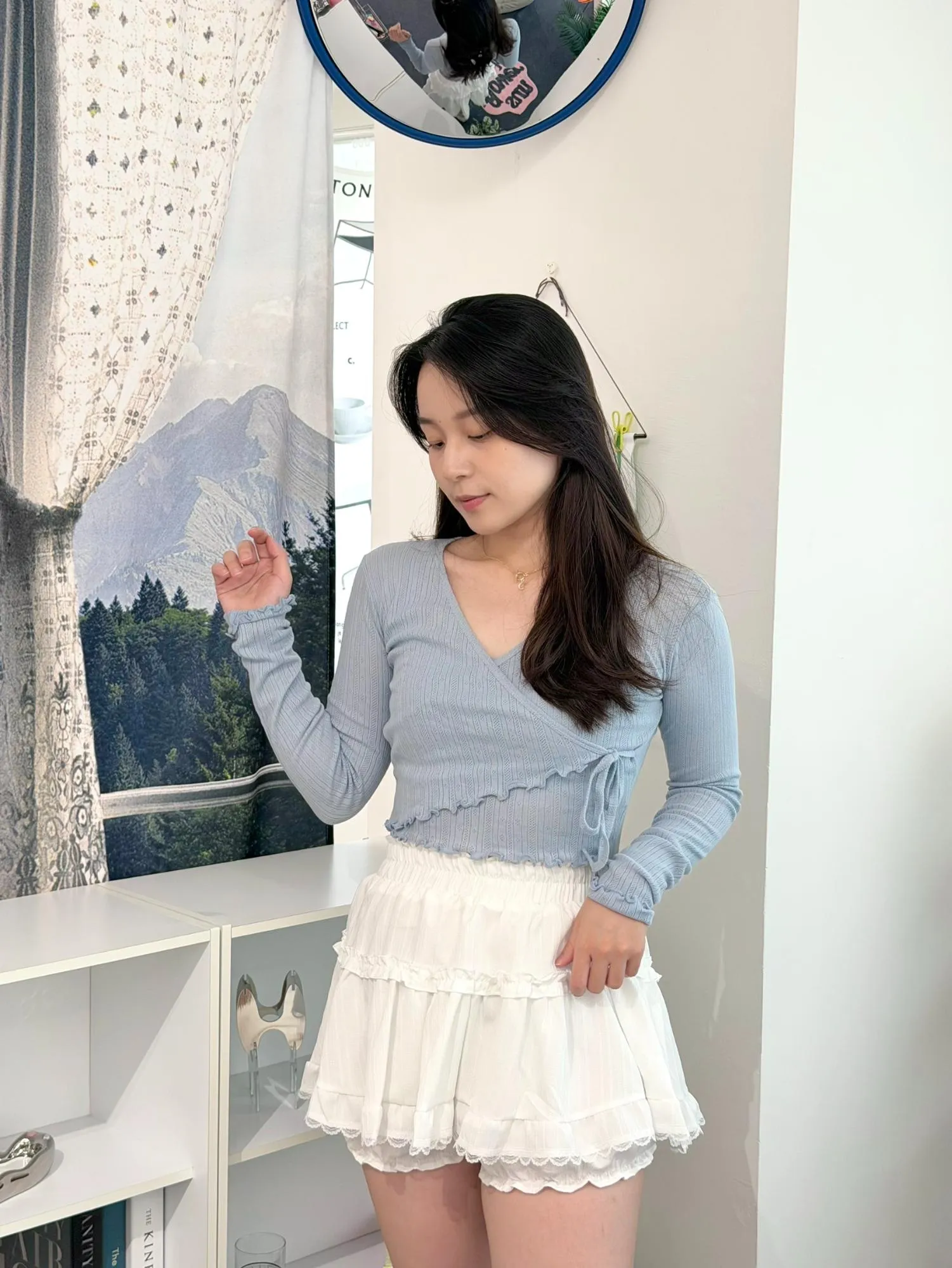 正韓修身短款蝴蝶結長袖上衣