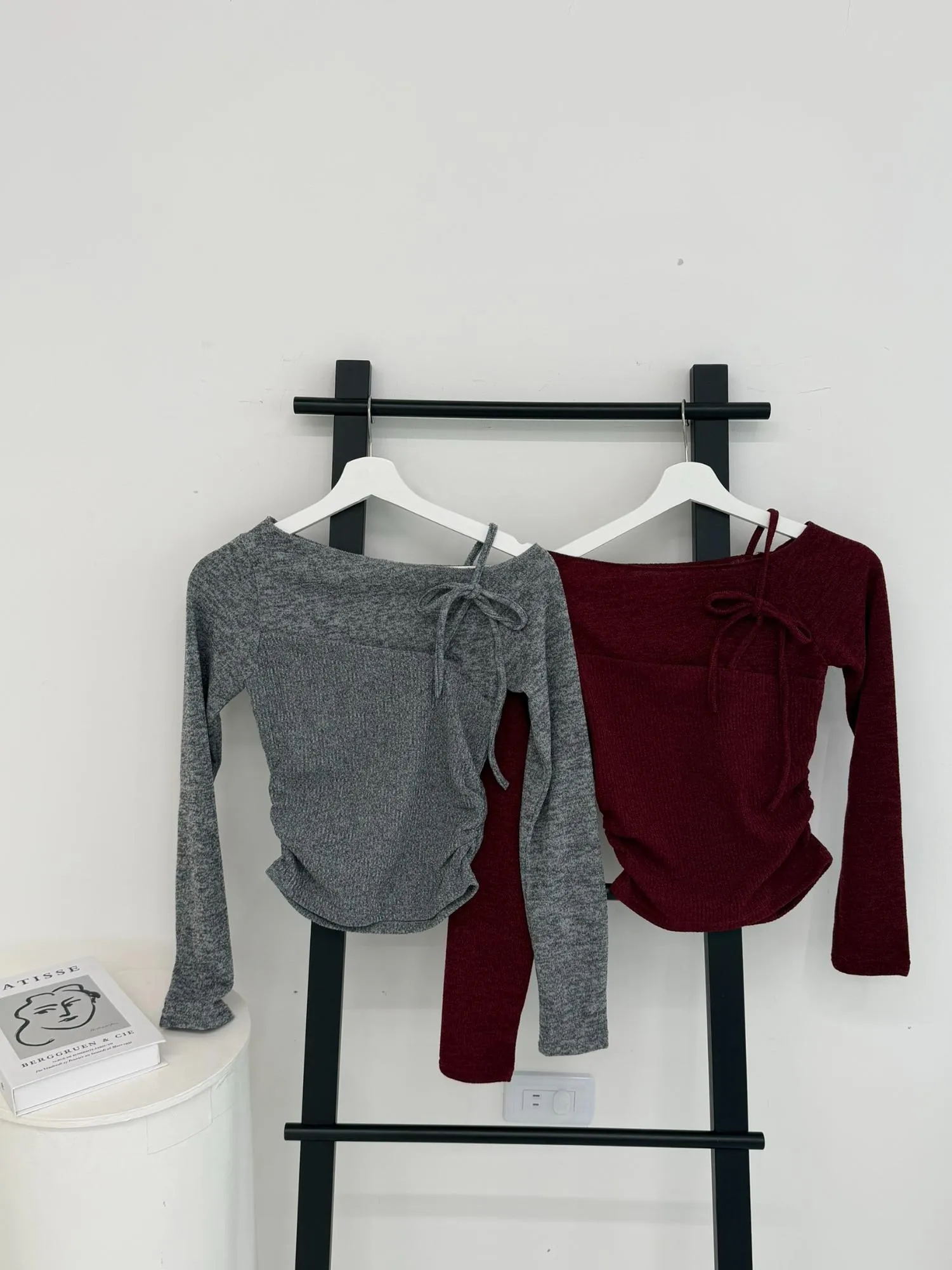 正韓露肩針織假兩件上衣