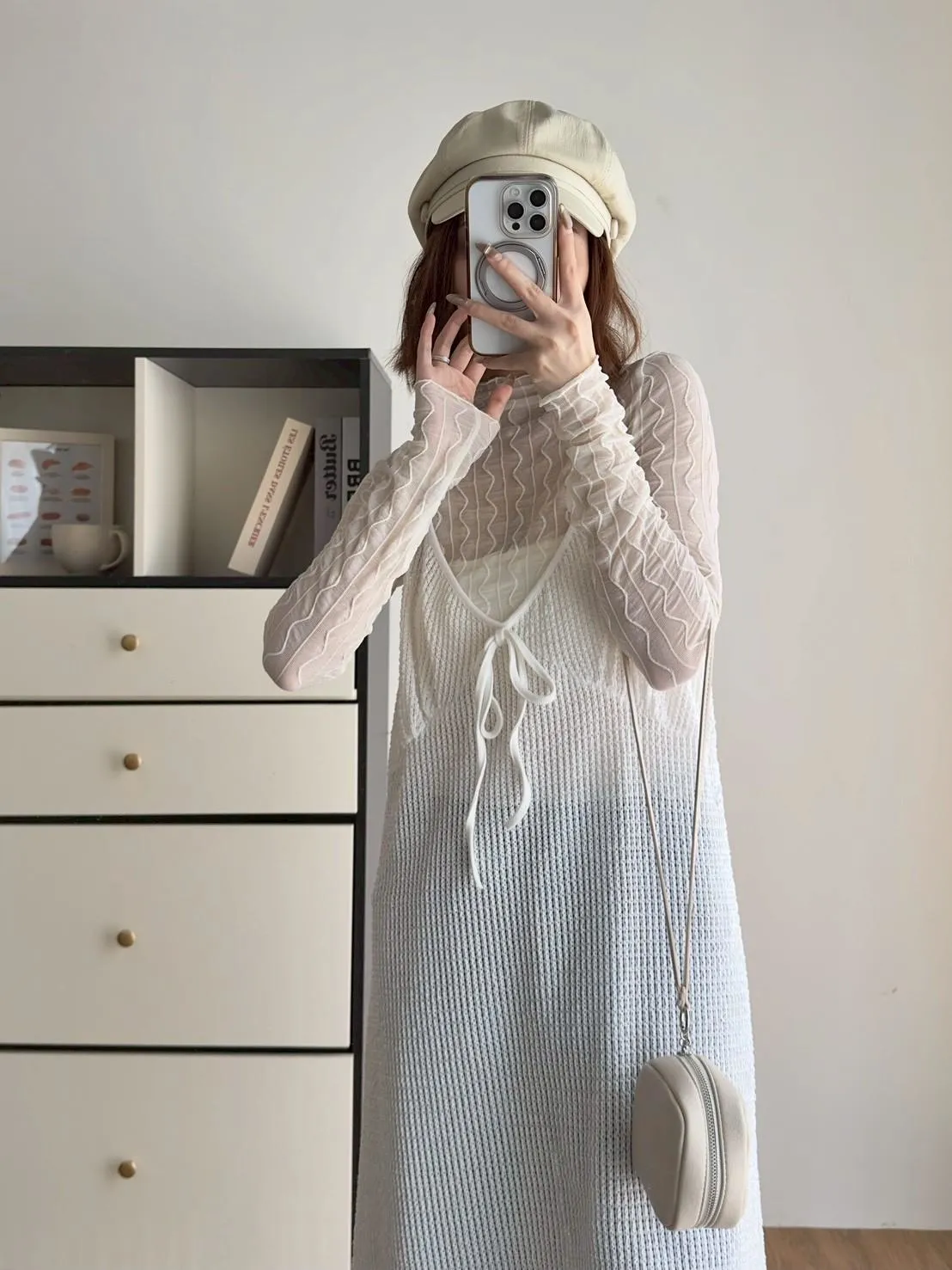 小立領木耳邊蕾絲波浪打底上衣