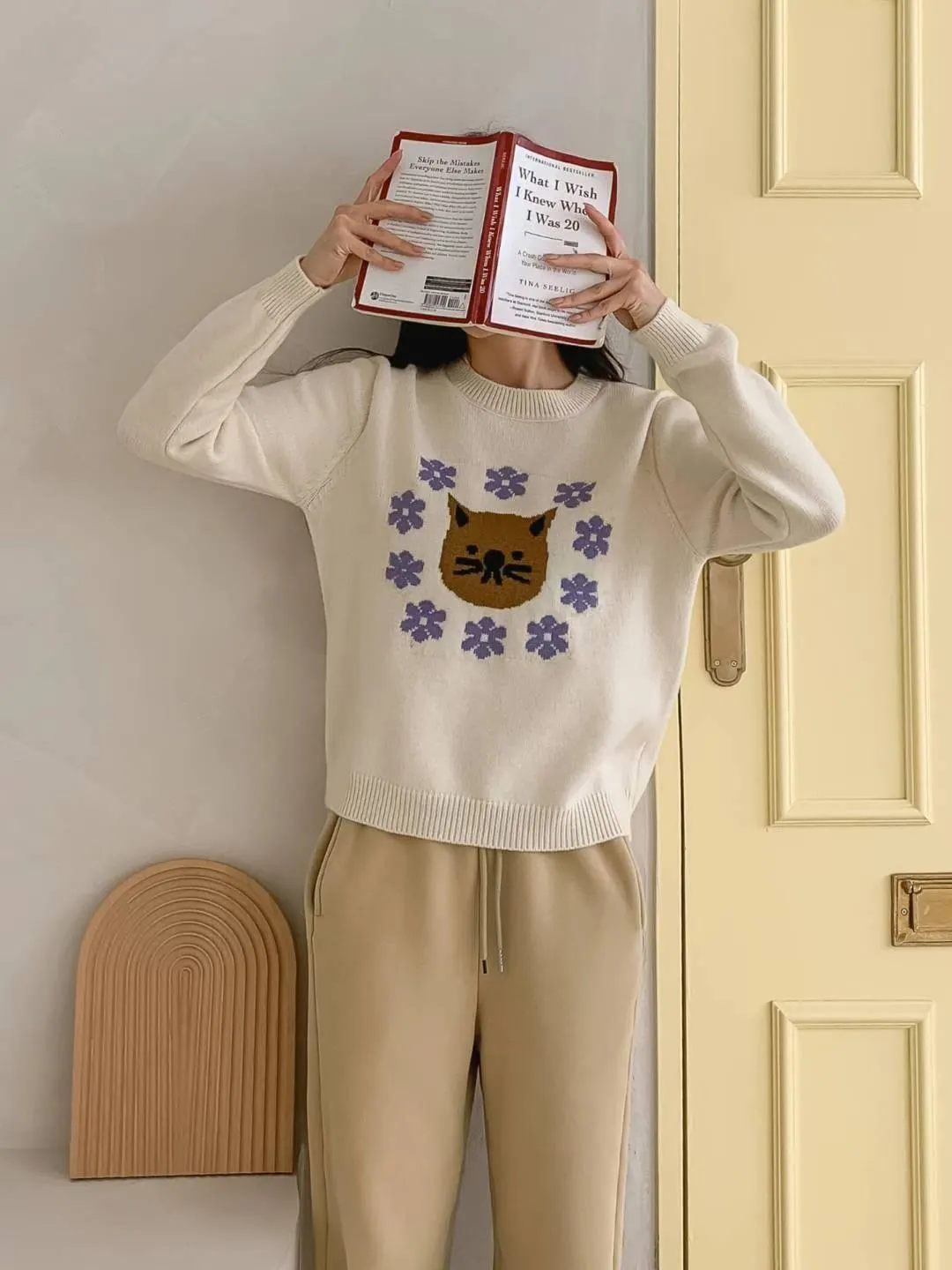 正韓花圈貓咪毛衣