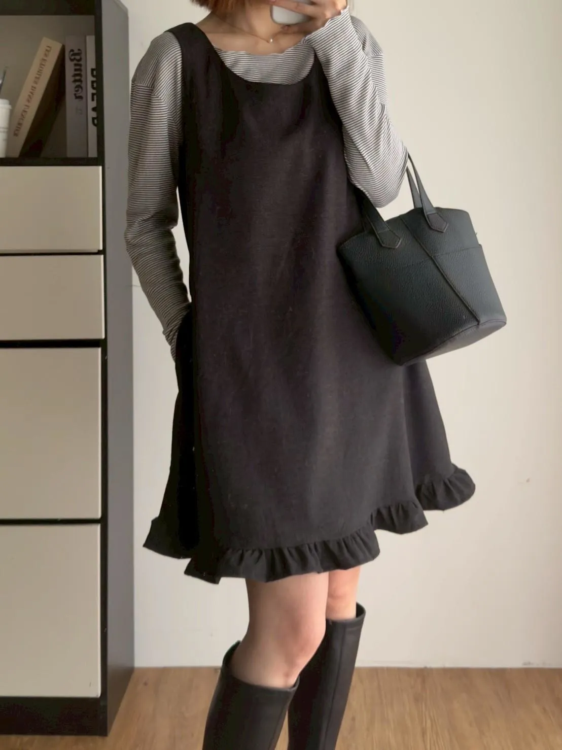 細格內搭➕毛呢下荷葉背心短洋